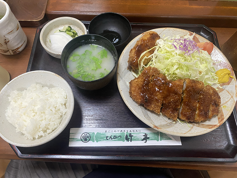 竹亭のとんかつ定食